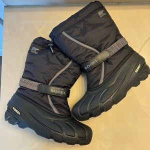 Sorel snow rain boots size 7